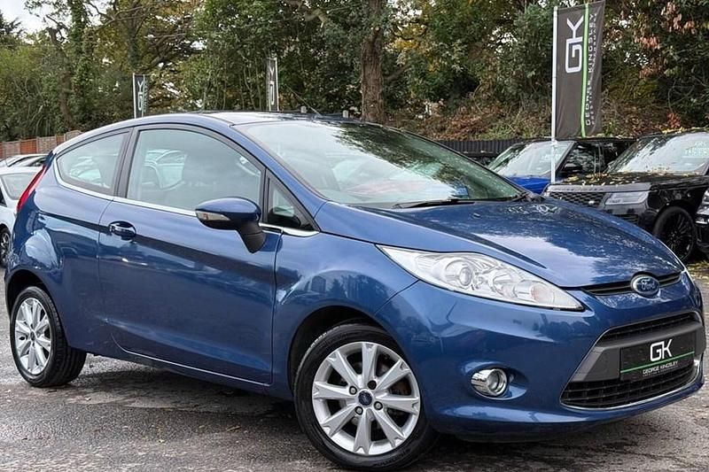 Blue Used 2009 Ford Fiesta Zetec Hatchback | £4,495 (Expensive) - Image 1/1