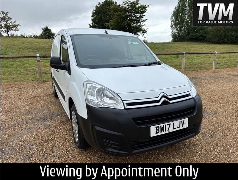 White Used 2017 Citroën Berlingo MPV | £7,475 (Good price) - Image 1/4