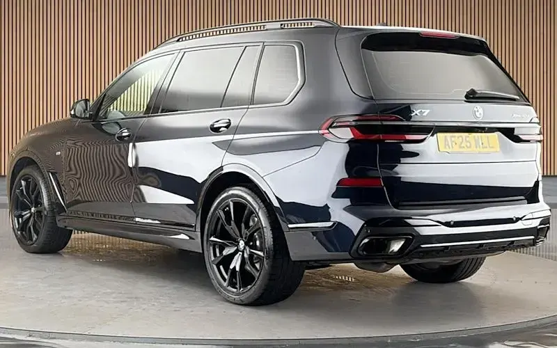 Used BMW X7 M Sport 352 HP (258 kW) 2025 Black SUV