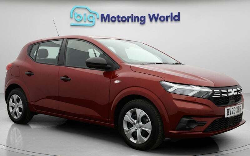 Used 2023 Dacia Sandero Essentiel Hatchback | £11,200 (Good price) - Image 1/4