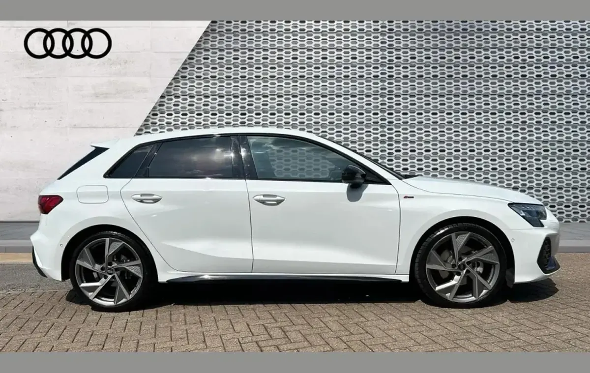 New Audi A3 Black Edition 147 HP (108 kW) 2025 White Hatchback