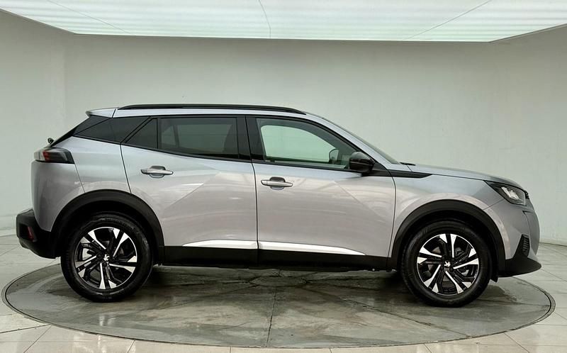 Second-hand Peugeot 2008 Allure+ 2023 Gri SUV