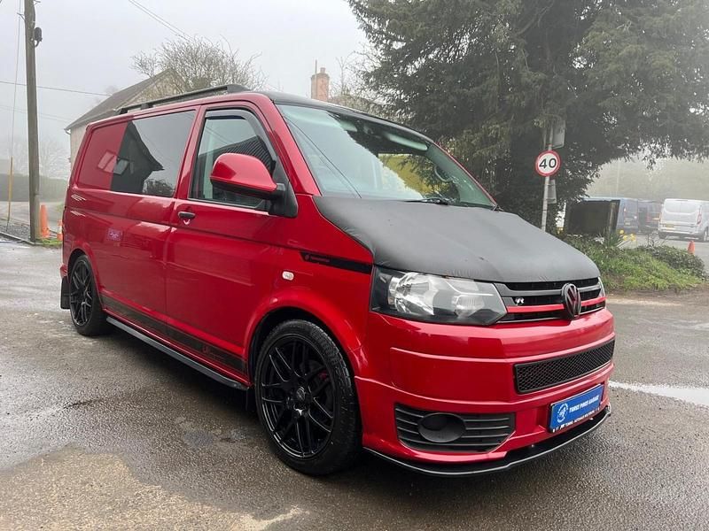 Usado VW Transporter 140 HP (102 kW) 2010 Vermelho Van