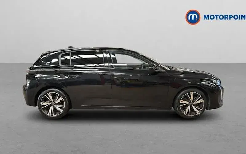 Used Peugeot 308 Allure 131 HP (96 kW) 2024 Hatchback