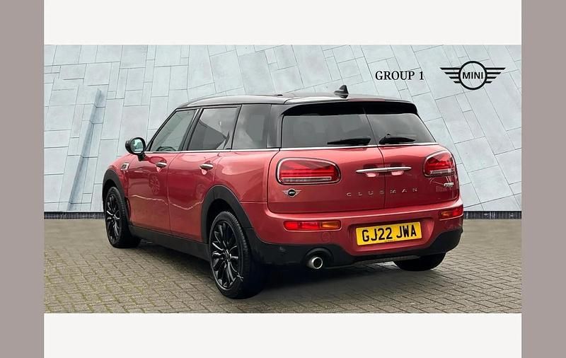 Used Mini Cooper Clubman Classic 136 HP (100 kW) 2022 Red Estate
