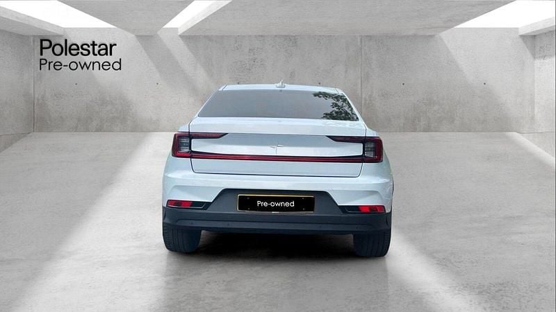 Begagnad Polestar 2 169 kW (231 HK) 2023 Silver Halvkombi