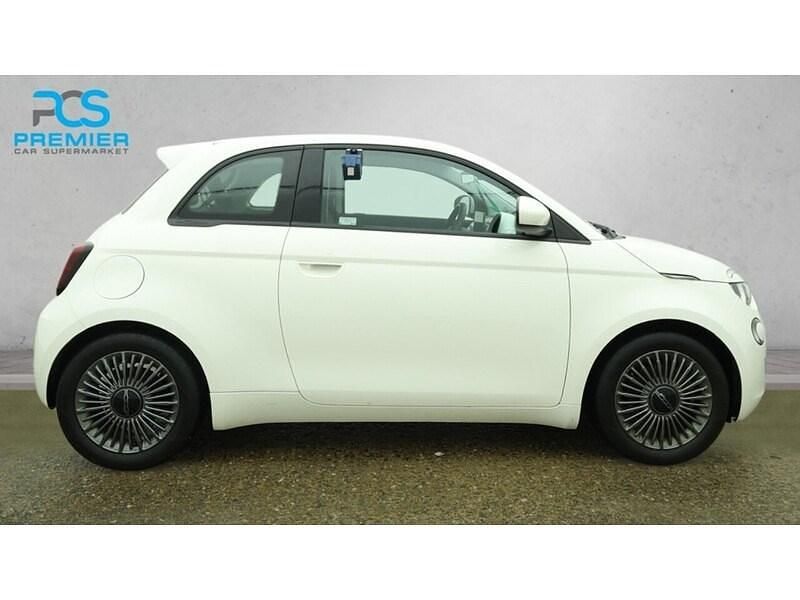 Second-hand Fiat 500e Icon 86 kW (118 CP) 2022 Alb Hatchback