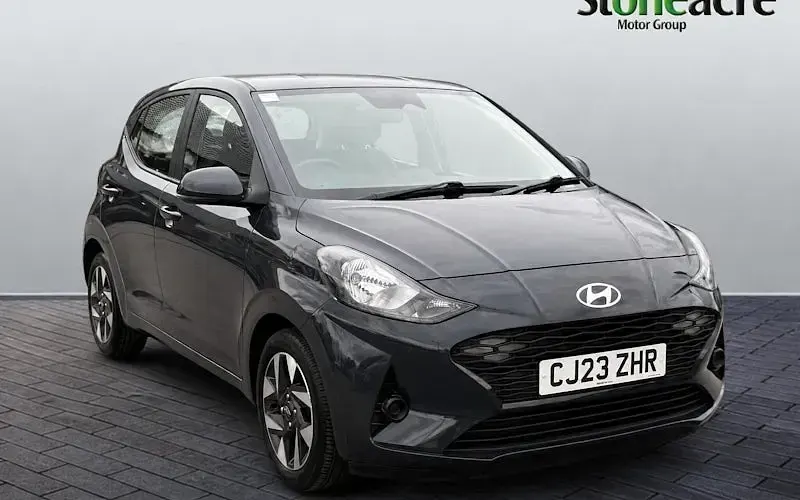 Used Hyundai i10 Advanced 67 HP (49 kW) 2024 Hatchback
