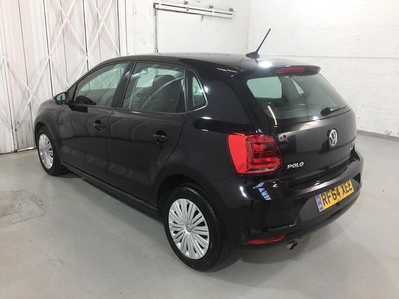 Used VW Polo SE 90 HP (66 kW) 2014 Black Hatchback