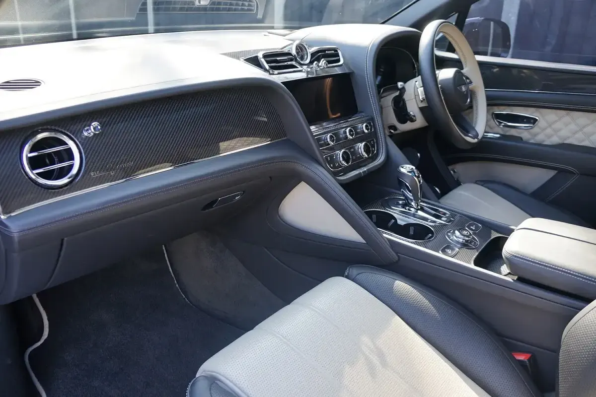 Used Bentley Bentayga 2021 Black SUV