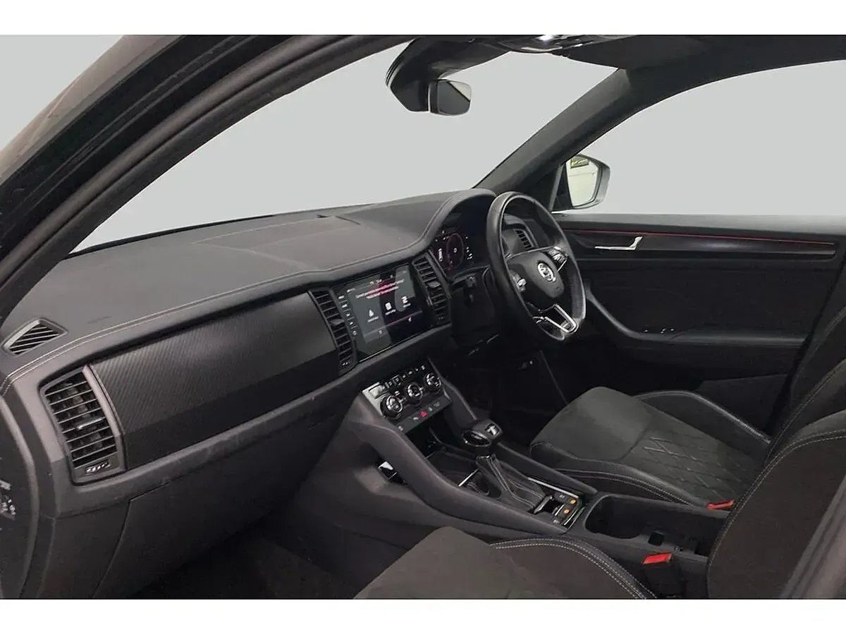 Used Skoda Kodiaq SportLine 110 HP (80 kW) 2022 Black magic pearl effect SUV