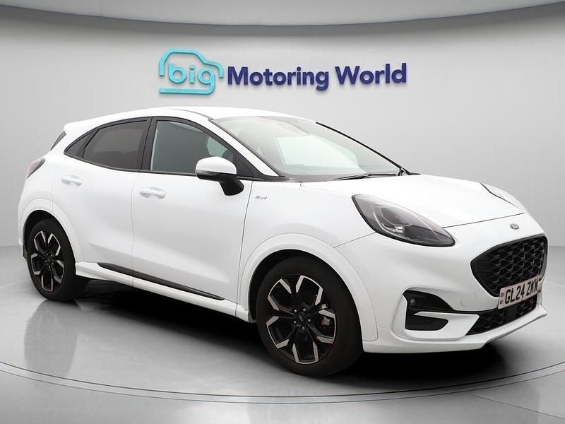 White Used 2024 Ford Puma Gen-E ST-Line X Hatchback | £16,500 (Fair price) - Image 1/4