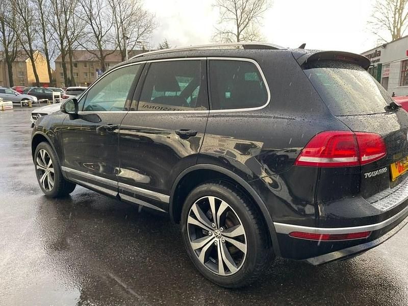 Used VW Touareg R 202 HP (148 kW) 2014 Black SUV