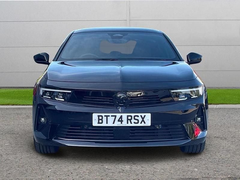 Black Used 2024 Vauxhall Astra Ultimate Hatchback | £22,480 (Fair price) - Image 1/4