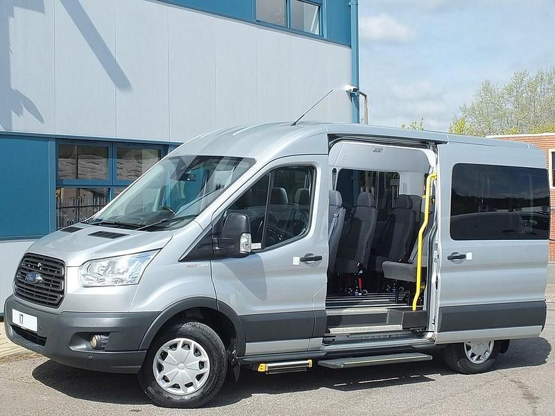 Used Ford Transit Trend 155 HP (114 kW) 2017 Silver Sedan