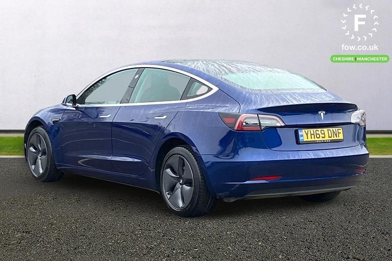 Used Tesla Model 3 Standard Range 239 kW (325 HP) 2019 Blue Sedan