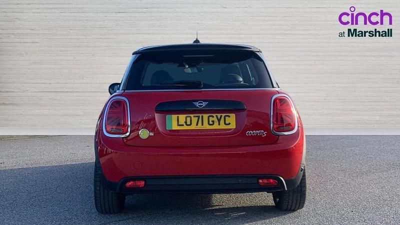Used Mini Cooper S Level 2 135 kW (184 HP) 2021 Red Hatchback