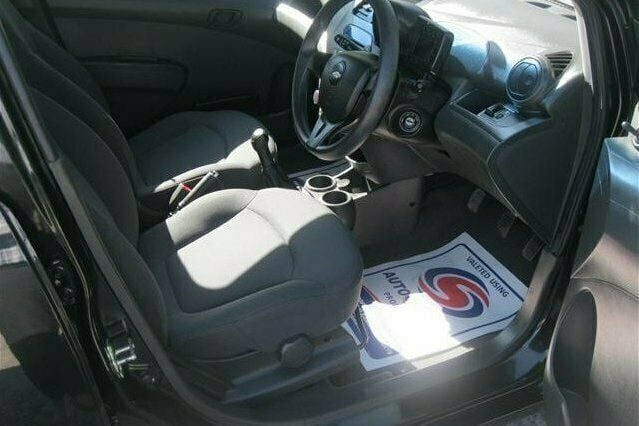 Used Chevrolet Spark 2010 Hatchback