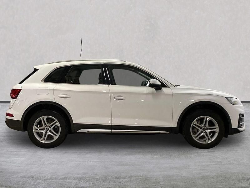 Used Audi Q5 Sport 265 HP (194 kW) 2023 White SUV
