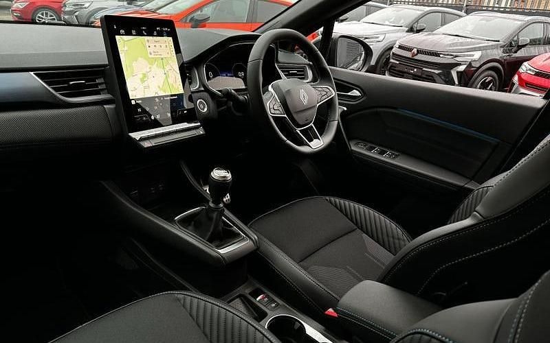 New Renault Captur Esprit Alpine 114 HP (83 kW) 2025 SUV