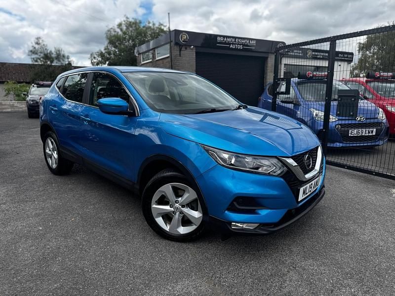 Blue Used 2019 Nissan Qashqai Acenta Premium SUV | £7,995 - Image 1/4
