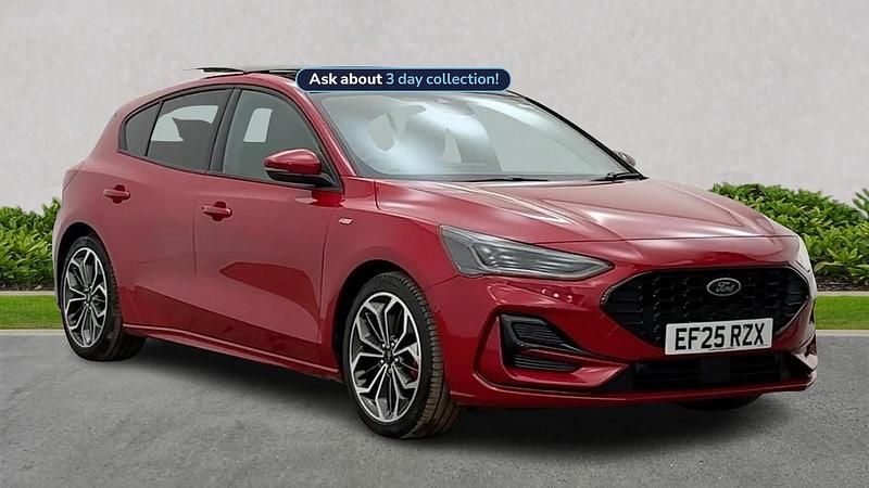 Used Ford Focus ST-Line X 155 HP (114 kW) 2025 Red Hatchback