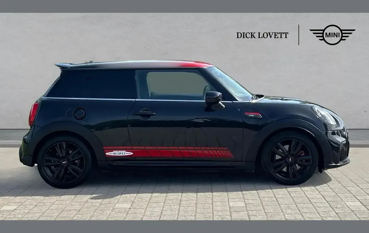 Used Mini Cooper S Hatch 176 HP (129 kW) 2022 Black Hatchback