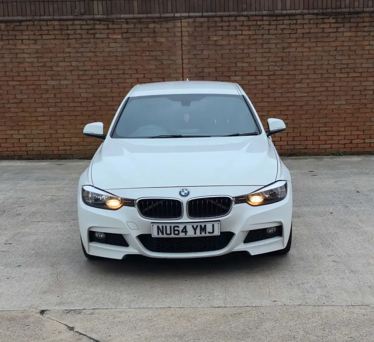Begagnad BMW 320 M Sport 2014 Vit Sedan