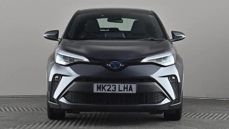 Used Toyota C-HR 122 HP (89 kW) 2023 Grey SUV