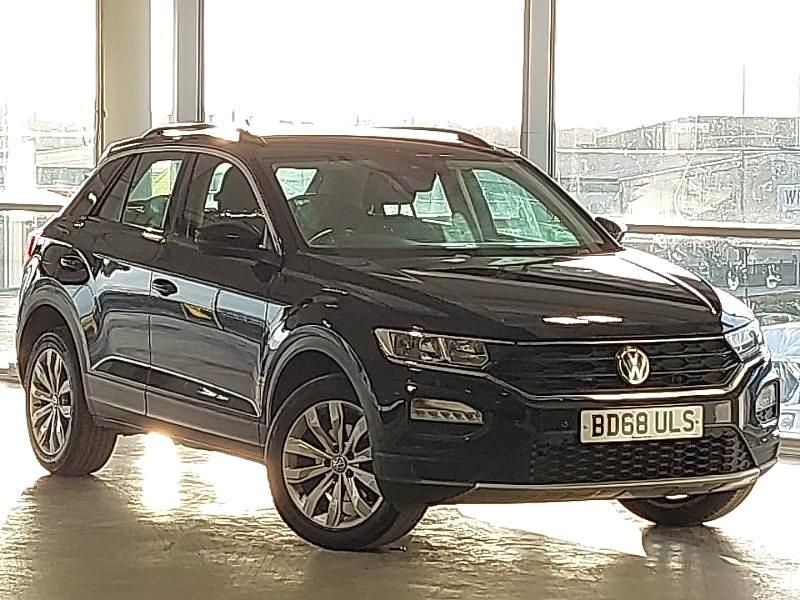 Used VW T-Roc SE 115 HP (84 kW) 2018 Black SUV