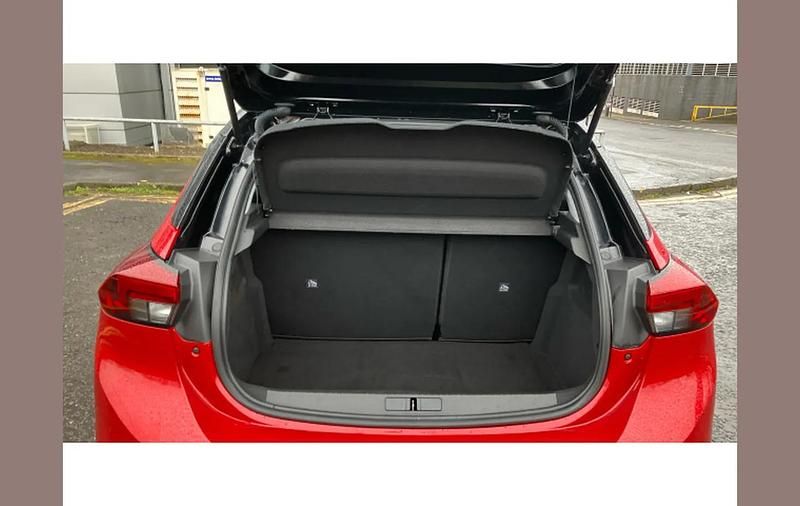 Used Vauxhall Corsa Edition 100 HP (73 kW) 2022 Red Hatchback