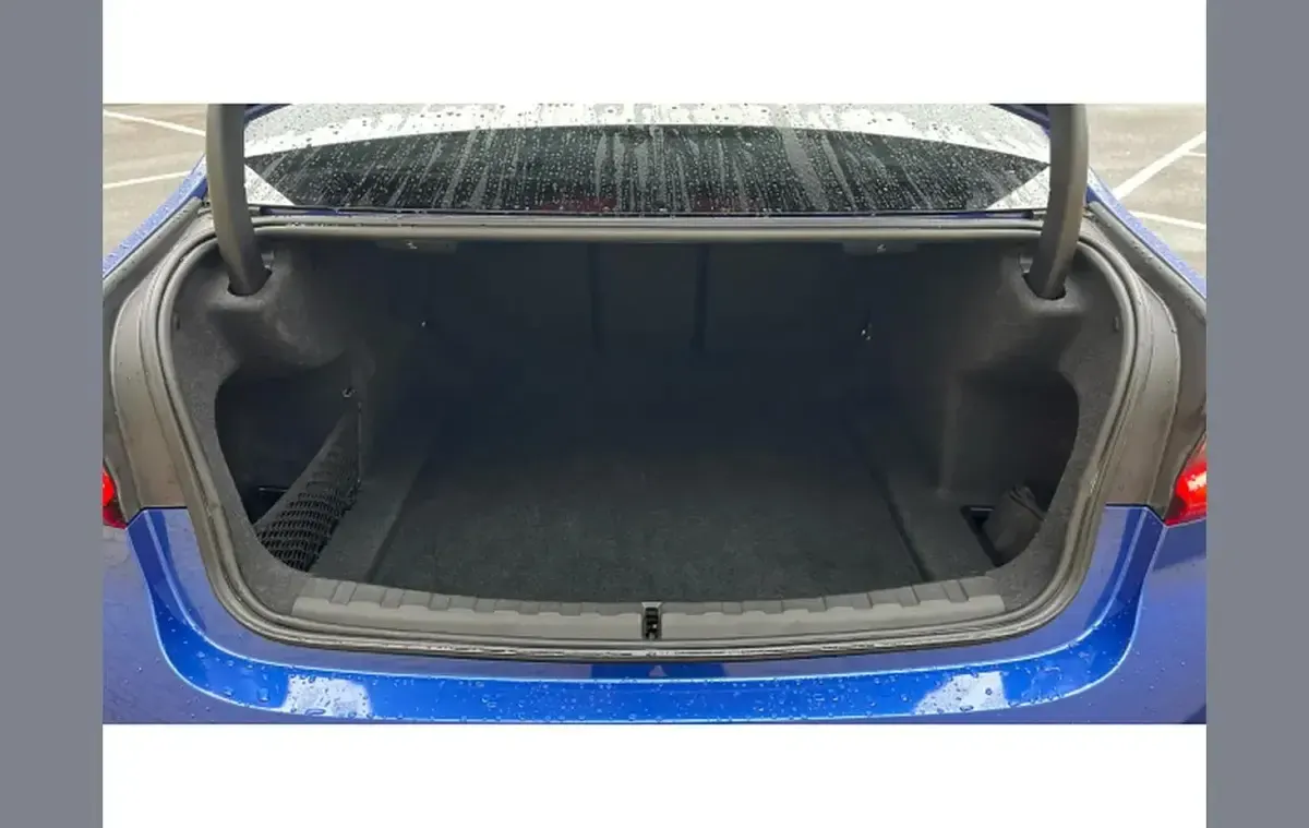 Used BMW 320 M Sport 184 HP (135 kW) 2024 Blue Sedan