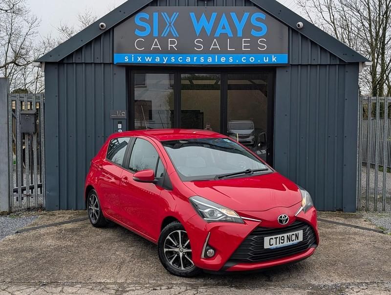 Used Toyota Yaris 2019 Red Hatchback