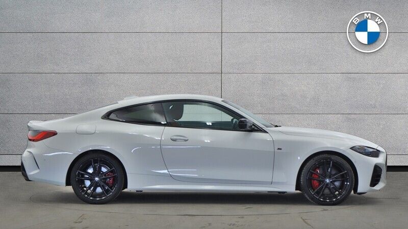 Used BMW M440 Comfort Edition 374 HP (275 kW) 2021 White Sedan