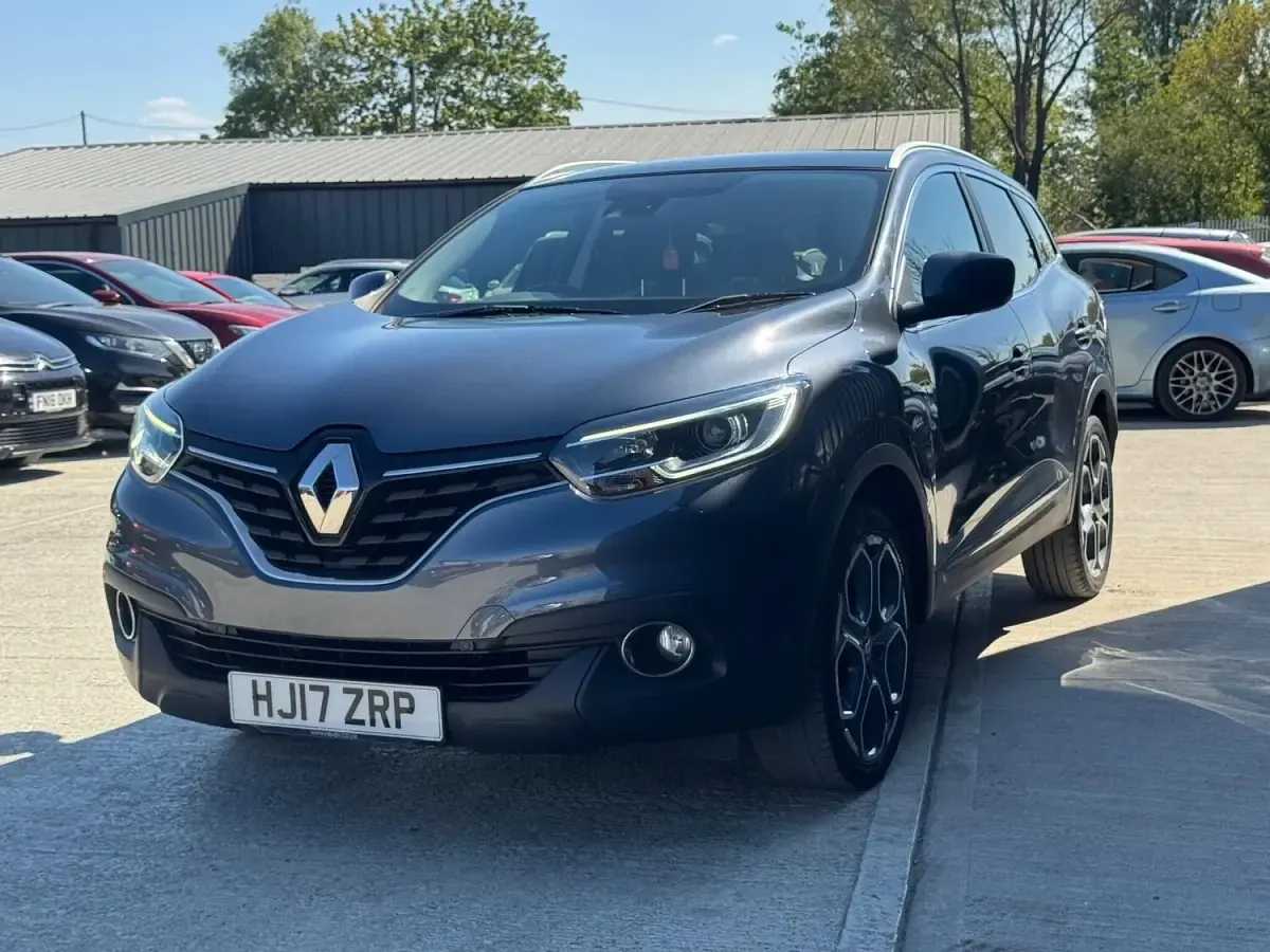 Used Renault Kadjar Dynamique 130 HP (95 kW) 2017 Grey SUV