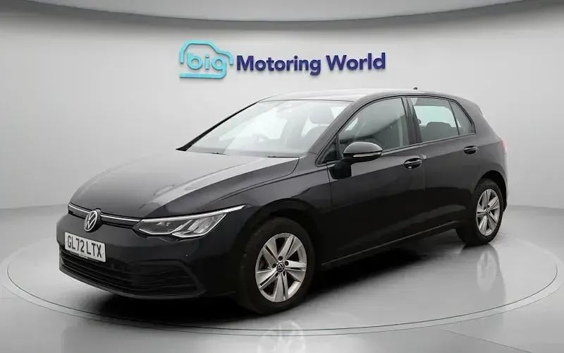 Usado VW Golf VIII S 116 HP (85 kW) 2022 Preto Citadino