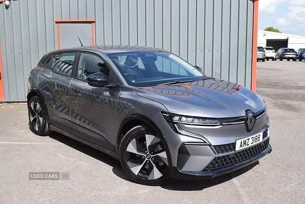 Grey Used 2023 Renault Mégane Equilibre Hatchback | £18,785 (Good price) - Image 1/4