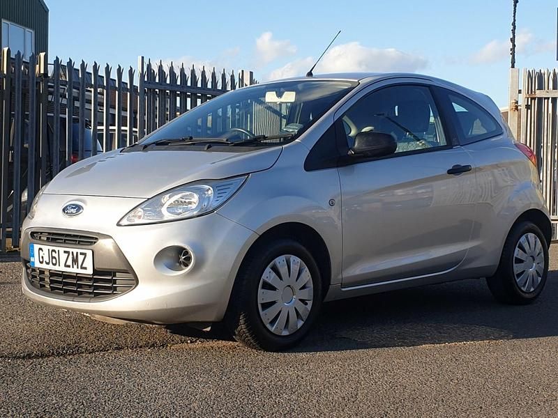 Used Ford Ka Studio 69 HP (50 kW) 2011 Silver Hatchback