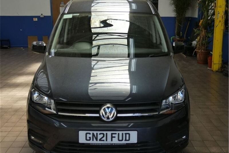 Blue Used 2021 VW Caddy Maxi Life MPV | £23,994 (Expensive) - Image 1/4