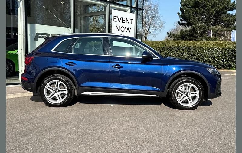 Used Audi Q5 Sport 200 HP (147 kW) 2023 Blue SUV