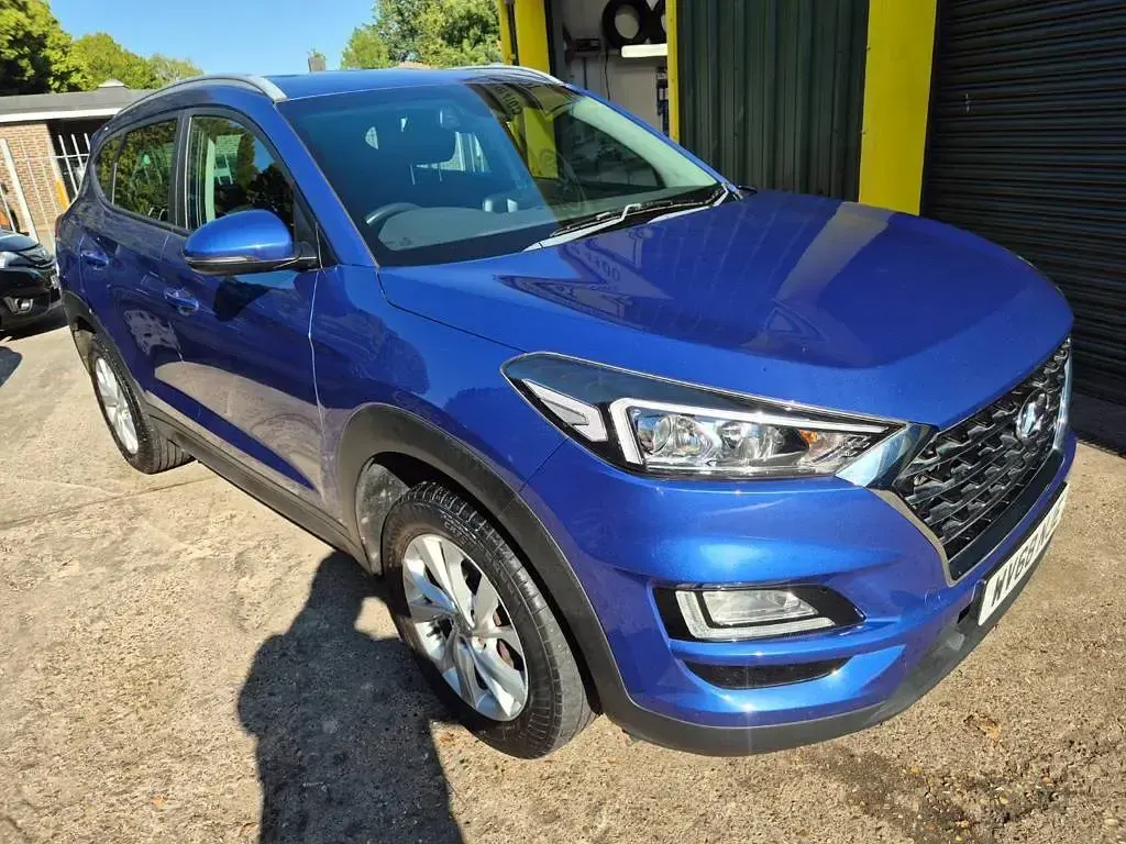 Used Hyundai Tucson SE 132 HP (97 kW) 2018 Blue SUV