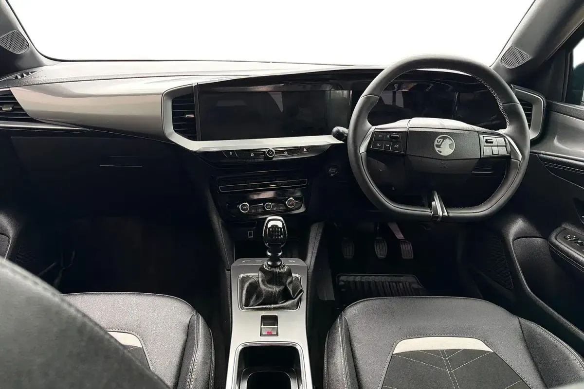 Used Vauxhall Mokka Ultimate 136 HP (100 kW) 2025 Black SUV