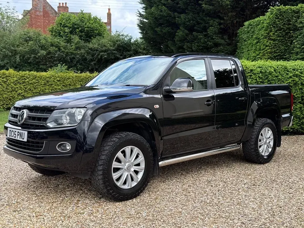 Used VW Amarok Highline 2015 Black Pickup
