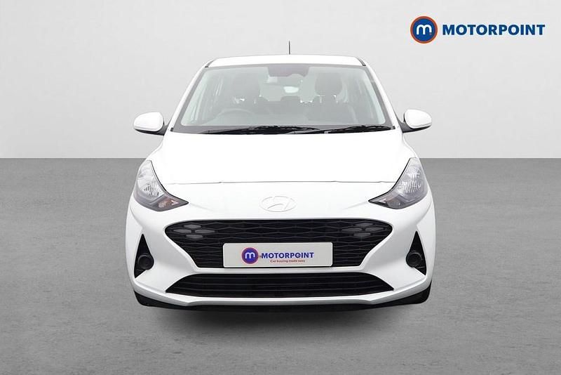 Used Hyundai i10 Advanced 2025 White Hatchback