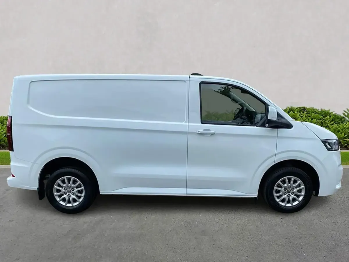 Used VW T7 Pro 2025 White Van