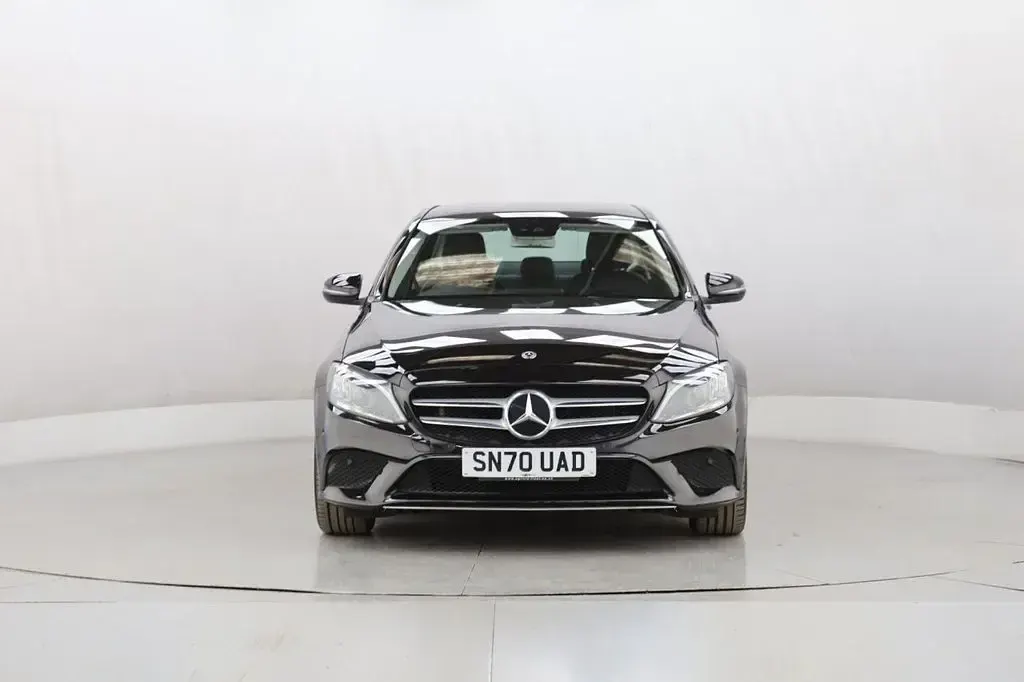 Used Mercedes C200 198 HP (145 kW) 2020 Black Sedan