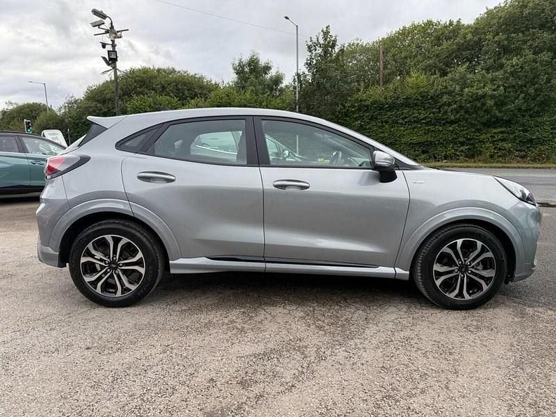 Usado Ford Puma ST-Line 2022 Prateado Citadino