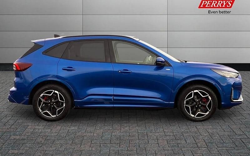 Used Ford Kuga ST-Line X 242 HP (177 kW) 2025 SUV