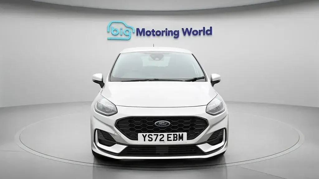 Used Ford Fiesta ST-Line 125 HP (91 kW) 2021 Silver Hatchback