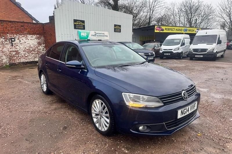 Blue Used 2014 VW Jetta Sportline Sedan | £7,499 (Fair price) - Image 1/1